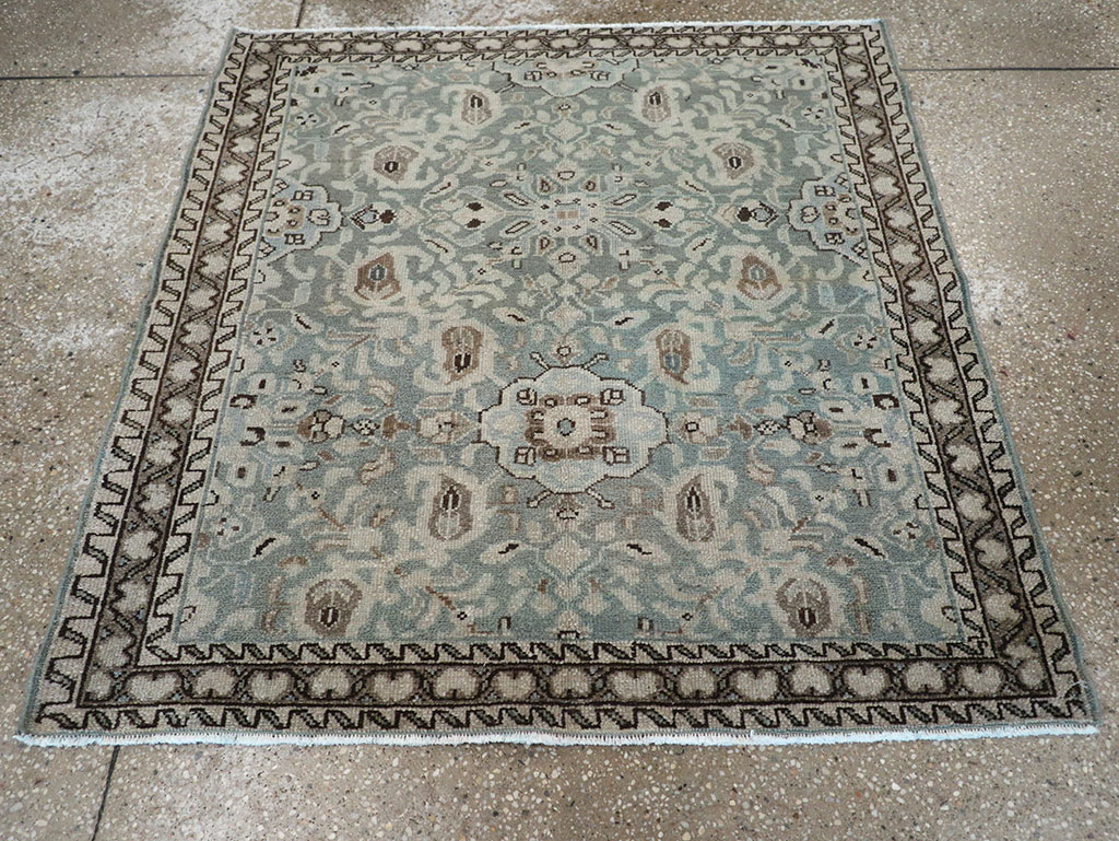 Vintage Persian Malayer Throw Rug, No.31991 - Galerie Shabab