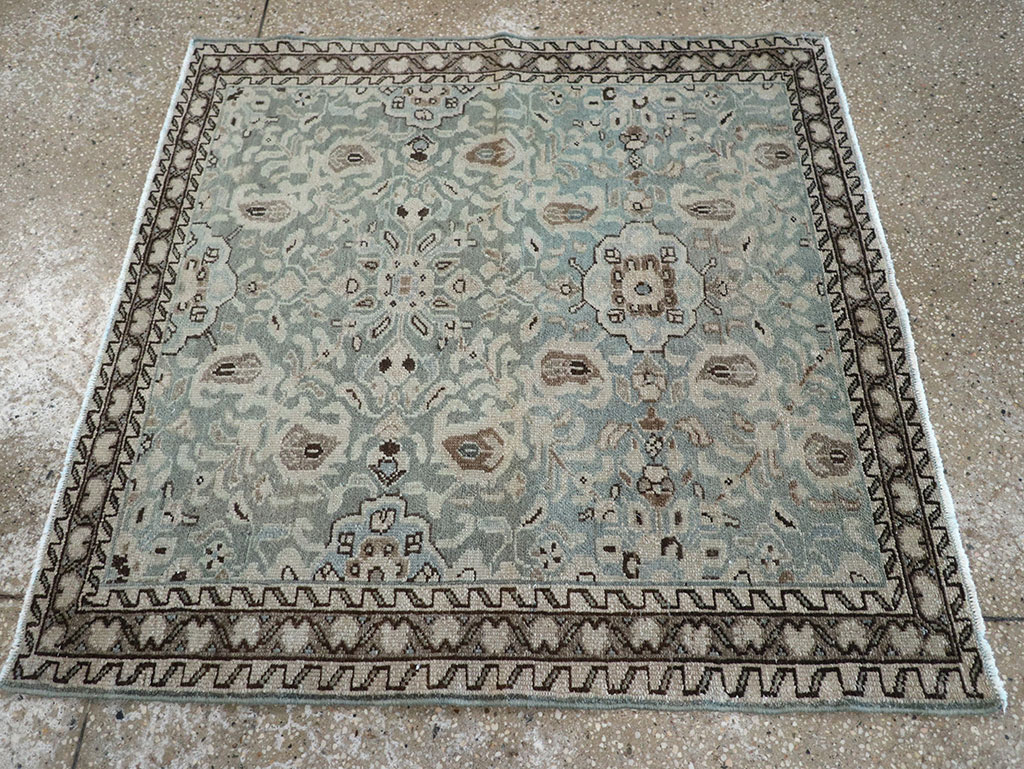 Vintage Persian Malayer Throw Rug, No.31991 - Galerie Shabab