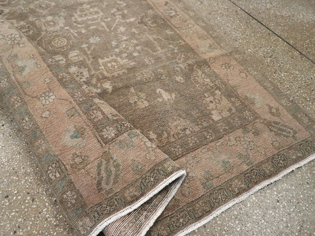 Vintage Persian Malayer Accent Rug, No.31992 - Galerie Shabab