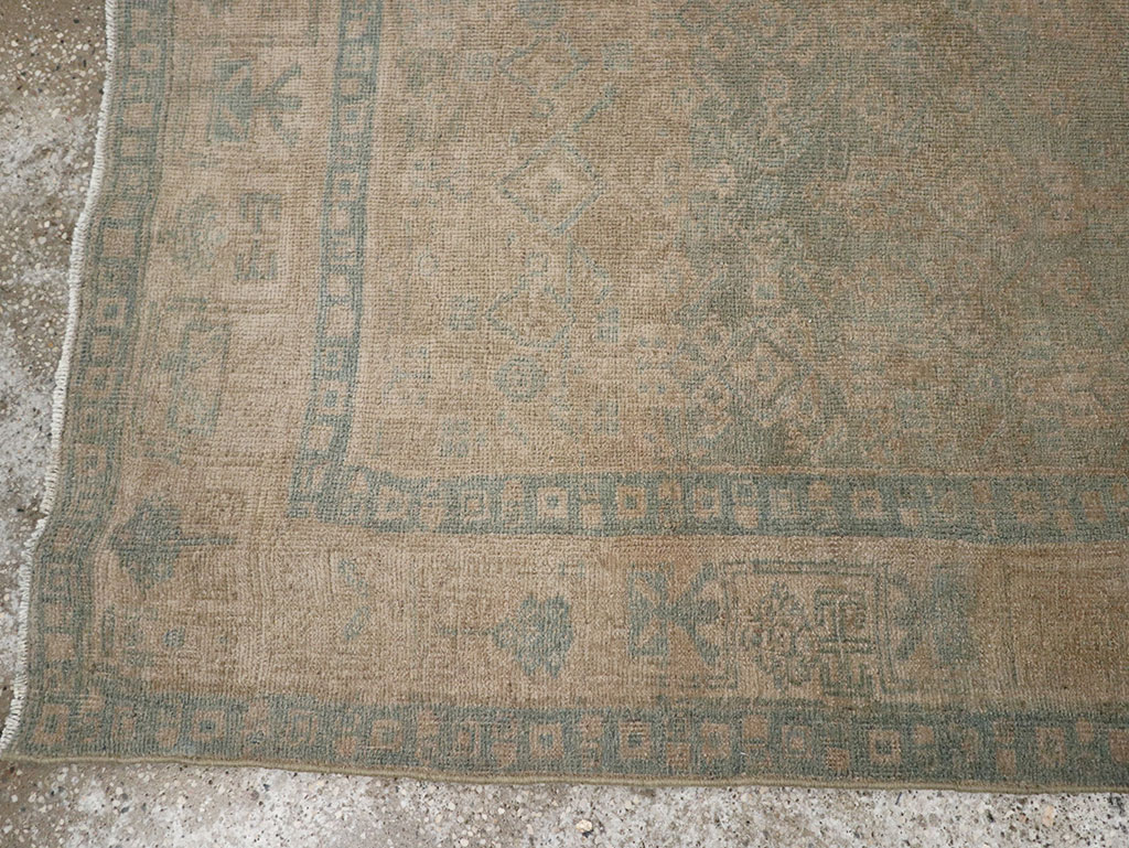 Antique Persian Kurdish Rug, No.31996 - Galerie Shabab