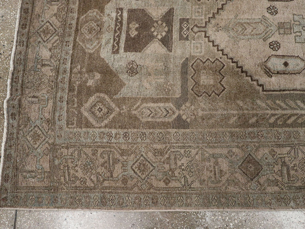 Antique Persian Kurdish Small Gallery Rug, No.31997 - Galerie Shabab