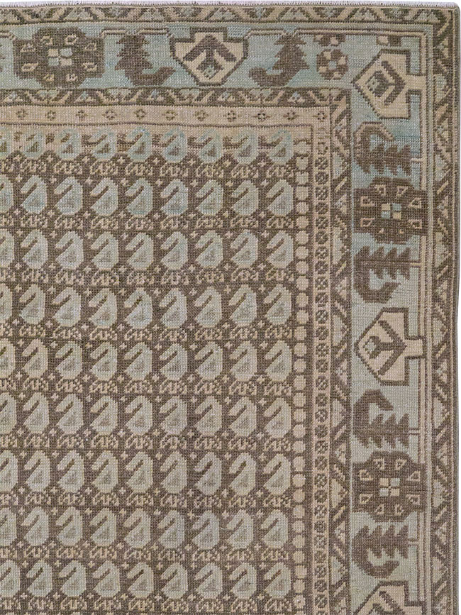 Vintage Persian Veece Accent Rug (Pair: 2 of 2), No.32000 - Galerie Shabab