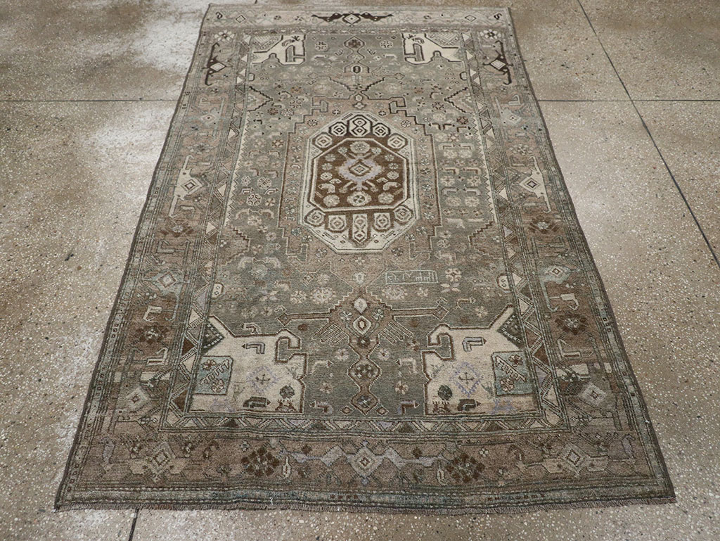 Antique Persian Kurdish Accent Rug, No.32001 - Galerie Shabab