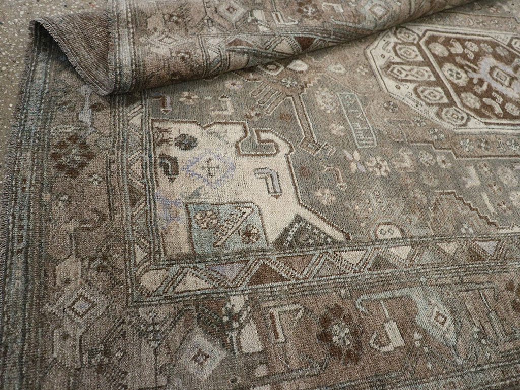 Antique Persian Kurdish Accent Rug, No.32001 - Galerie Shabab