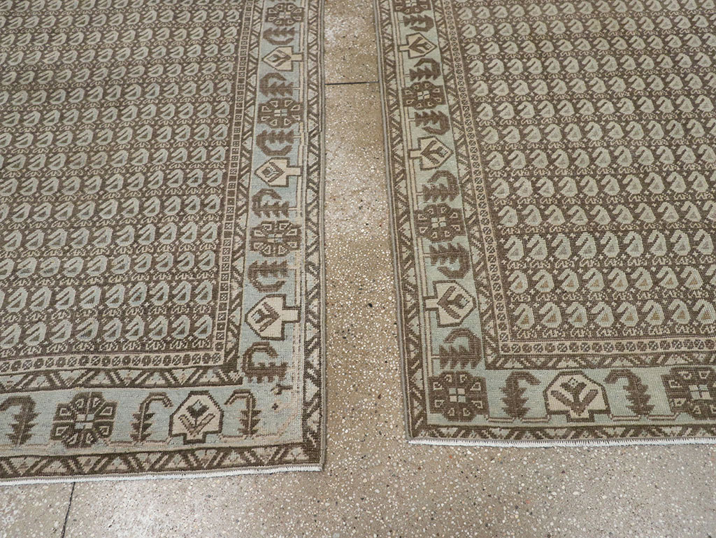 Vintage Persian Veece Accent Rug (Pair: 1 of 2), No.32003 - Galerie Shabab