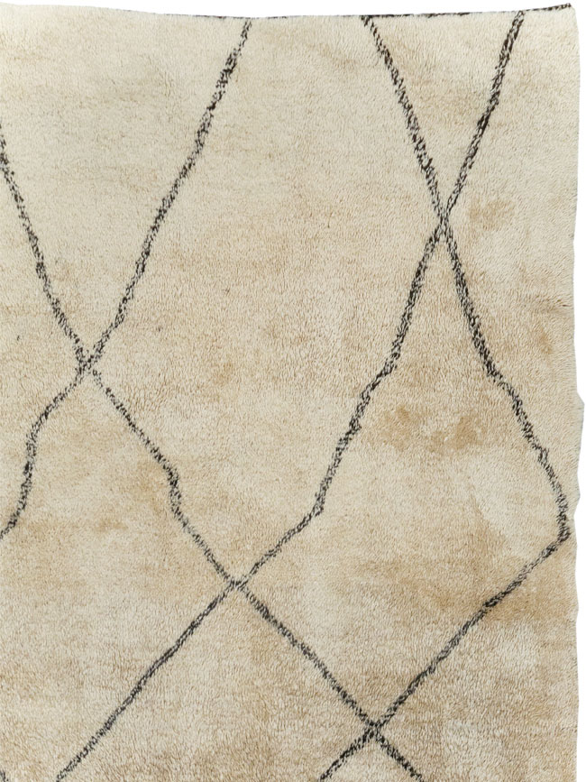 Modern Moroccan Square Room Size Carpet, No.32008 - Galerie Shabab