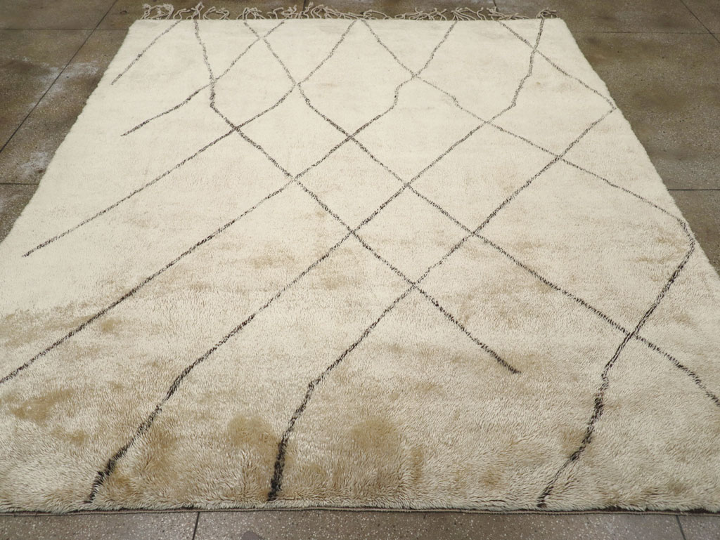 Modern Moroccan Square Room Size Carpet, No.32008 - Galerie Shabab