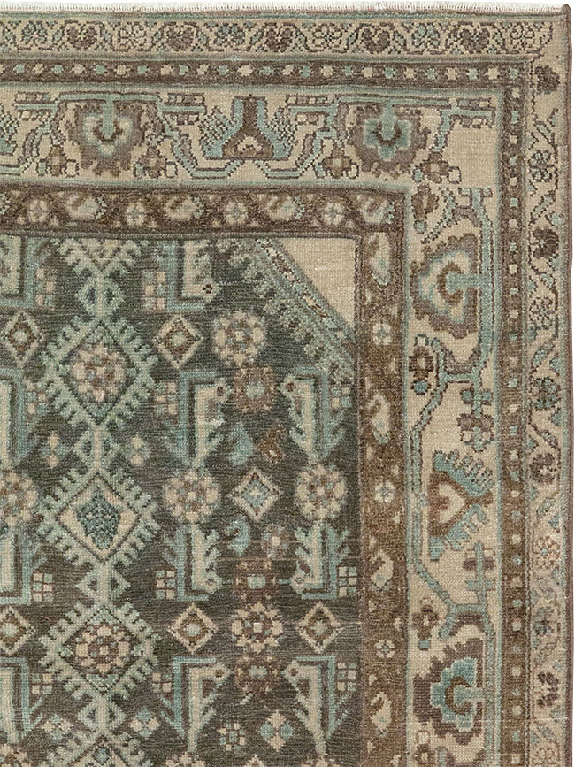 Vintage Persian Malayer Throw Rug, No.32013 - Galerie Shabab