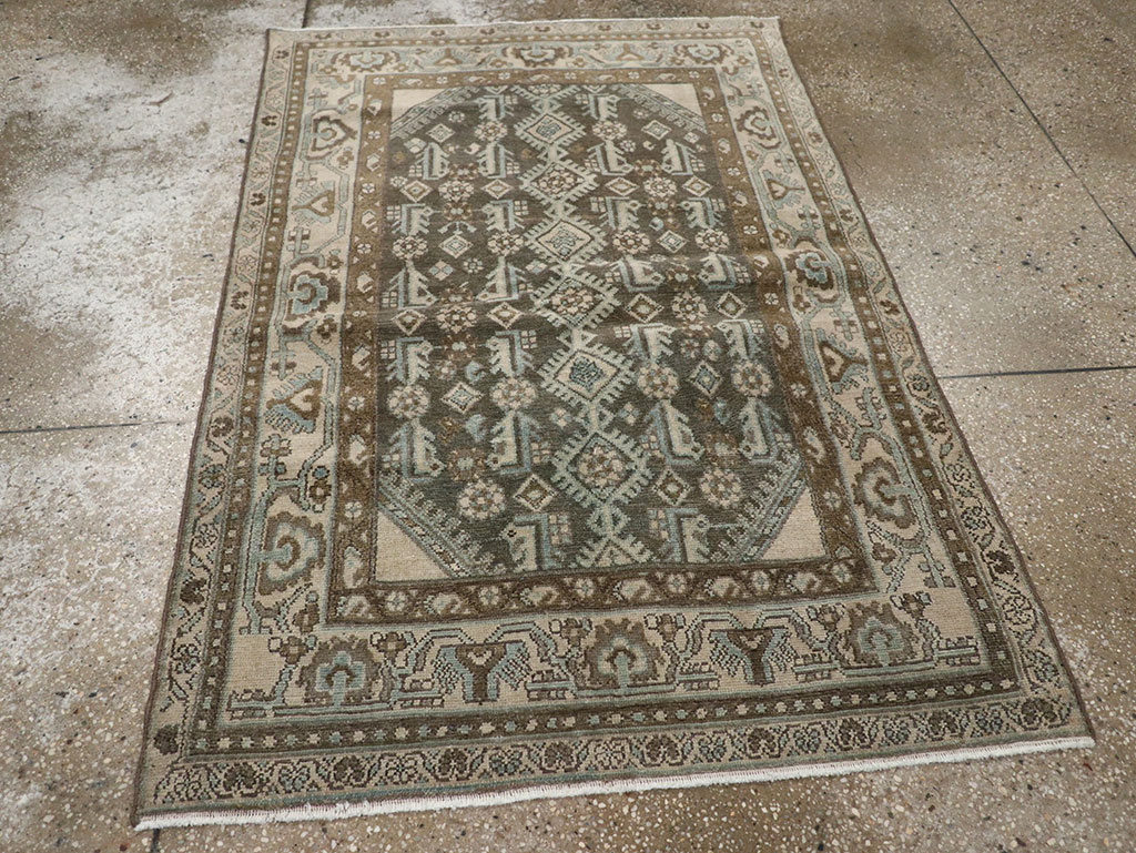 Vintage Persian Malayer Throw Rug, No.32013 - Galerie Shabab