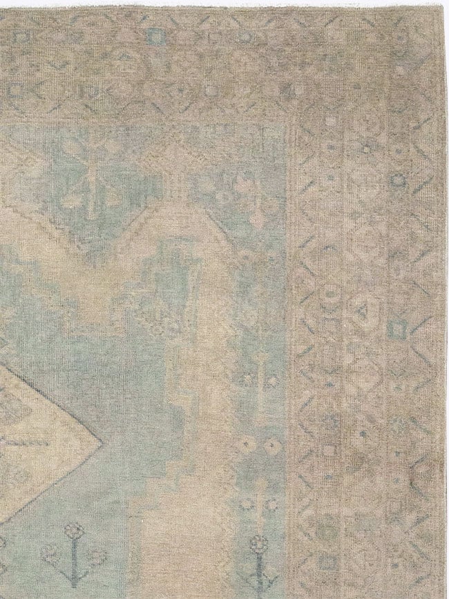 Vintage Persian Afshar Accent Rug, No.32025 - Galerie Shabab