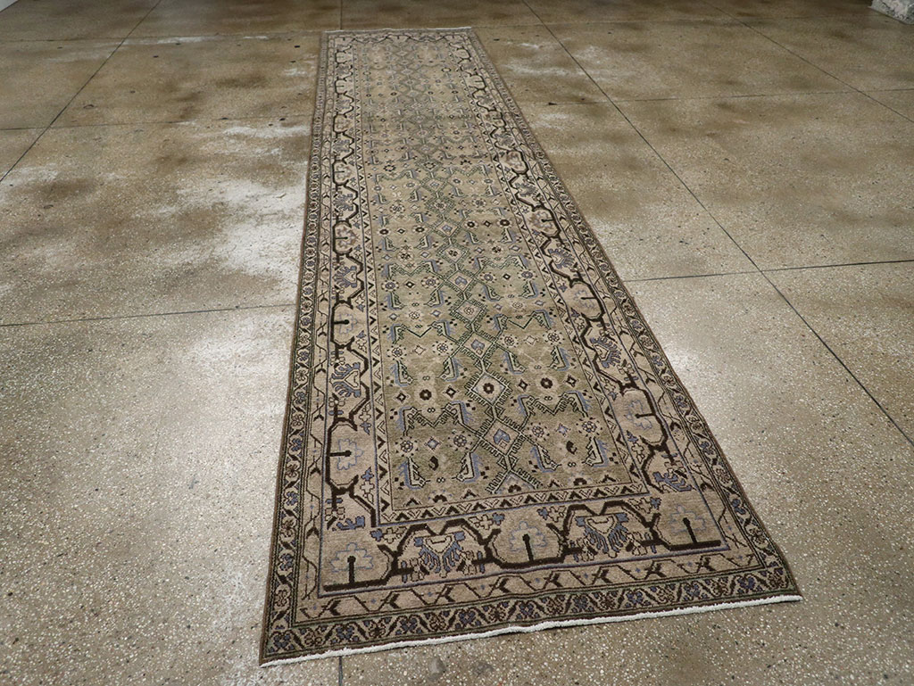 Vintage Persian Malayer Runner, No.32027 - Galerie Shabab