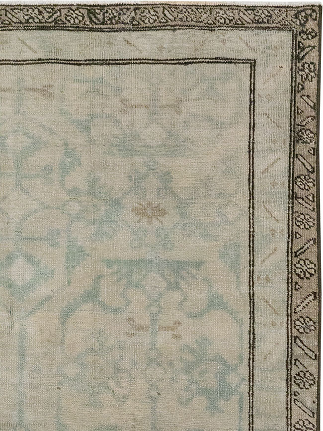 Antique Persian Ardabil Rug, No.32029 - Galerie Shabab