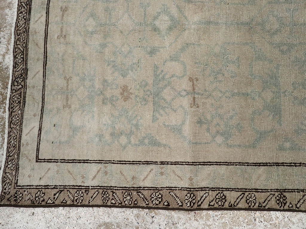 Antique Persian Ardabil Rug, No.32029 - Galerie Shabab