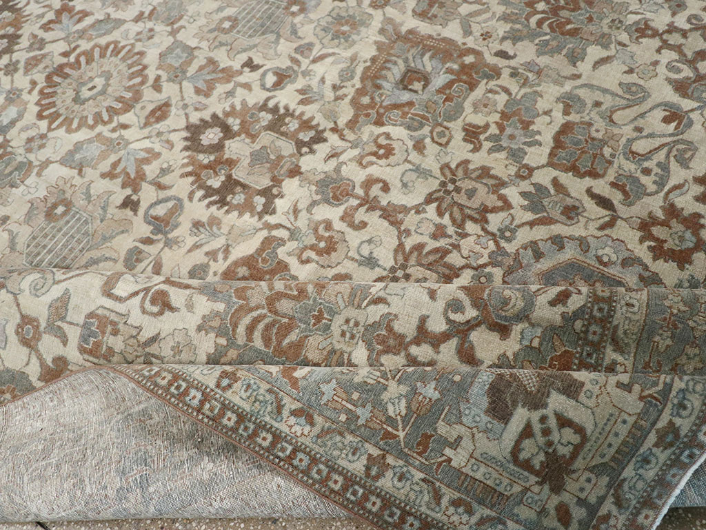 Antique Persian Tabriz Room Size Carpet, No.32032 - Galerie Shabab