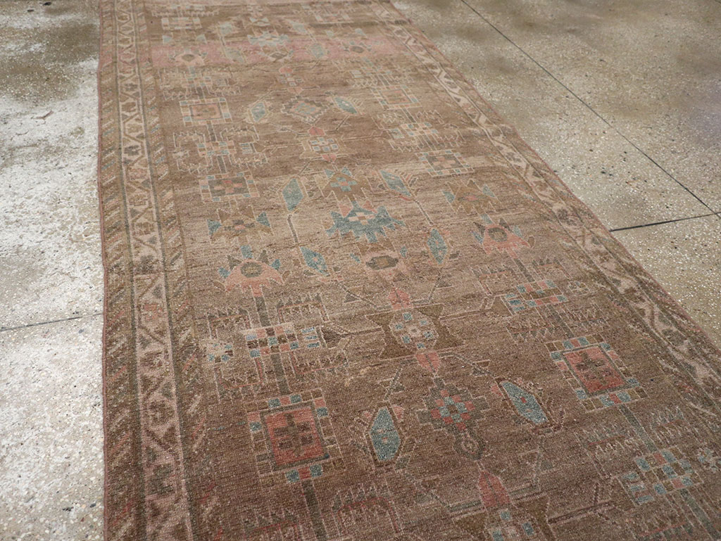Vintage Persian Malayer Runner, No.32033 - Galerie Shabab