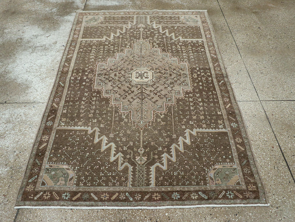 Vintage Persian Malayer Accent Rug, No.32036 - Galerie Shabab
