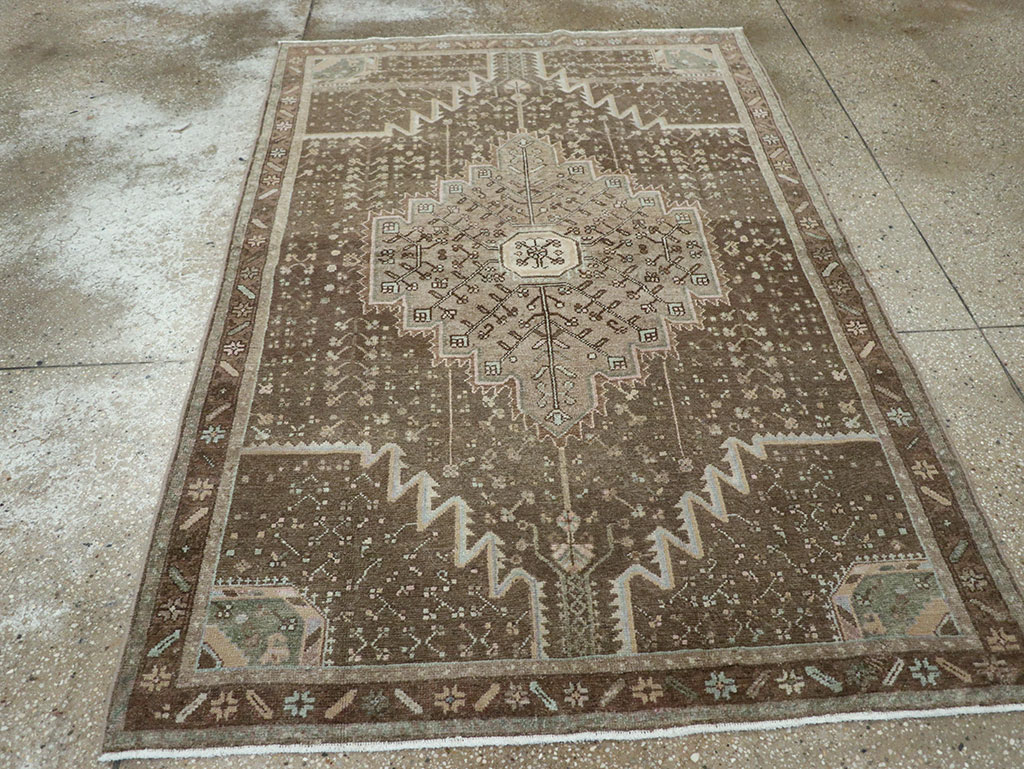 Vintage Persian Malayer Accent Rug, No.32036 - Galerie Shabab
