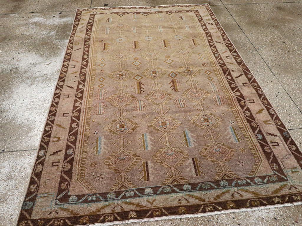 Vintage Persian Malayer Accent Rug, No.32037 - Galerie Shabab