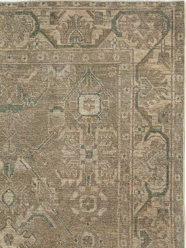 Vintage Persian Malayer Accent Rug, No.32038 - Galerie Shabab