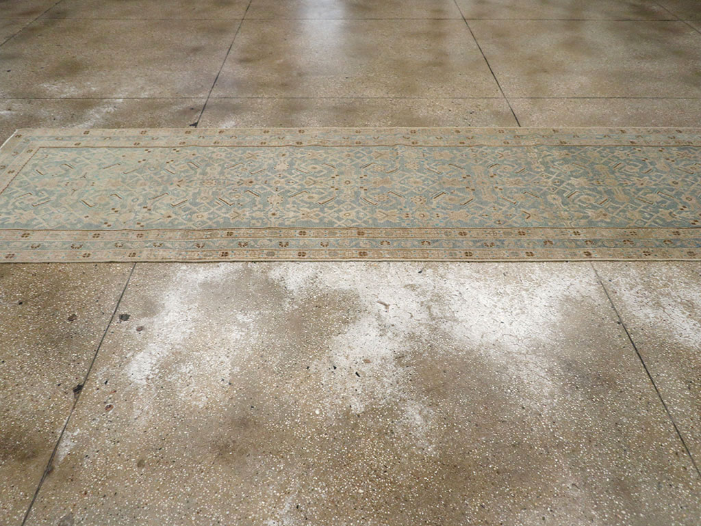 Antique Persian Malayer Runner, No.32046 - Galerie Shabab