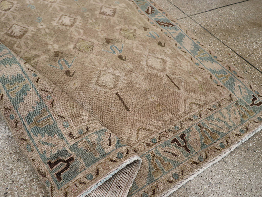 Vintage Persian Malayer Accent Rug, No.32050 - Galerie Shabab
