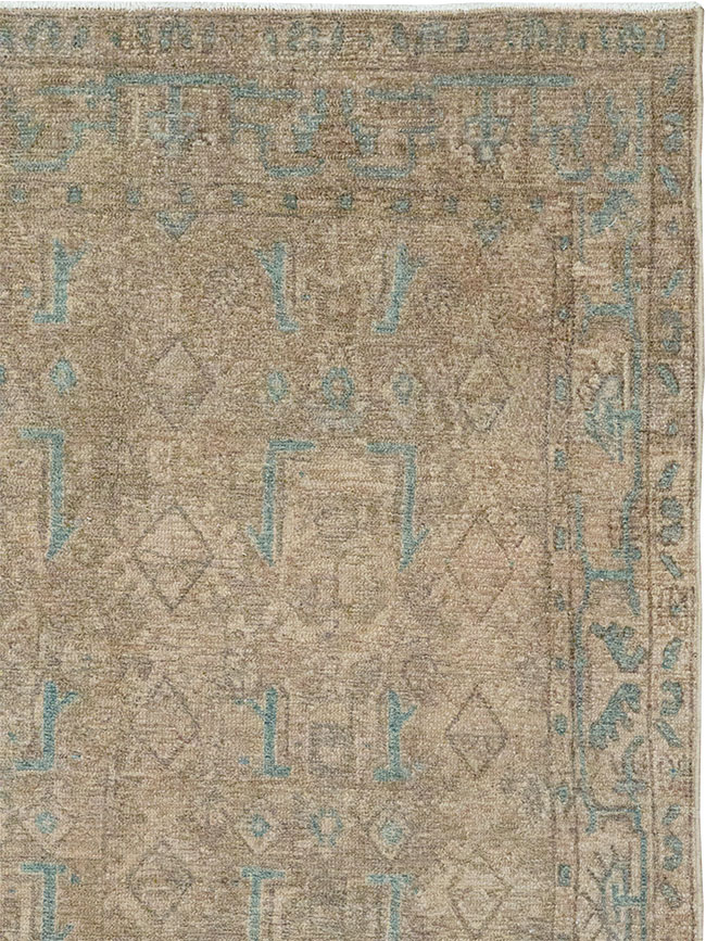 Vintage Persian Malayer Throw Rug, No.32052 - Galerie Shabab