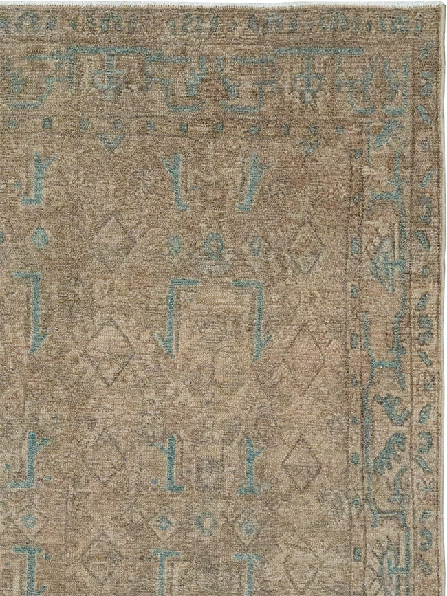Vintage Persian Malayer Throw Rug, No.32052 - Galerie Shabab