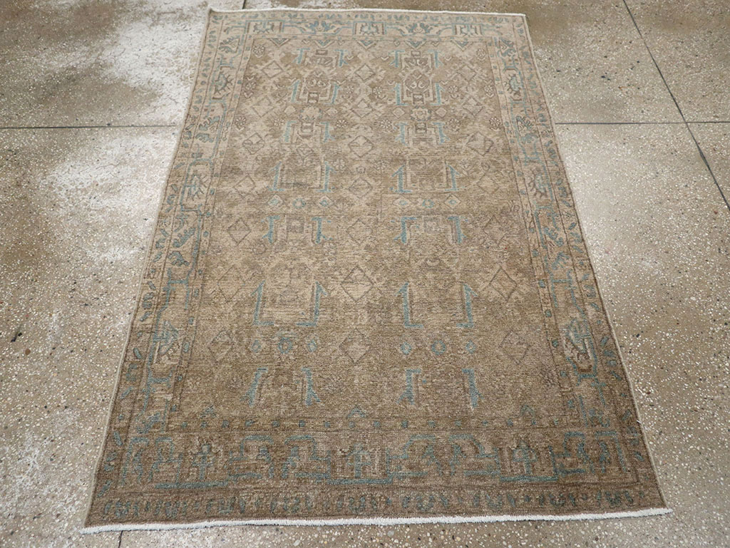 Vintage Persian Malayer Throw Rug, No.32052 - Galerie Shabab