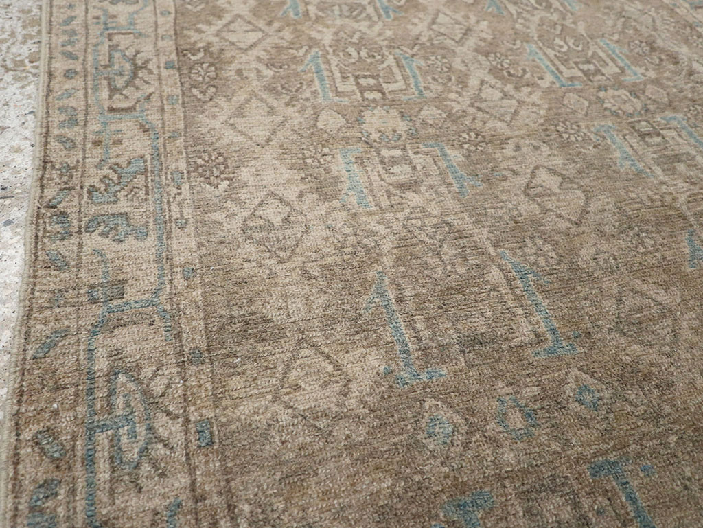 Vintage Persian Malayer Throw Rug, No.32052 - Galerie Shabab