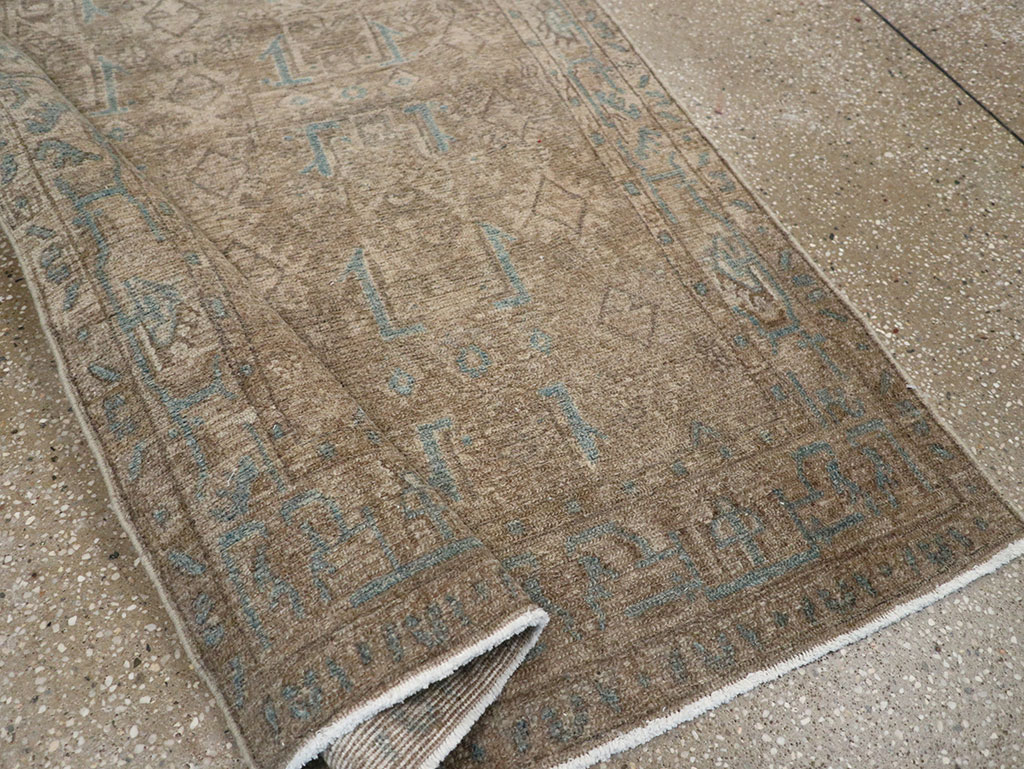 Vintage Persian Malayer Throw Rug, No.32052 - Galerie Shabab