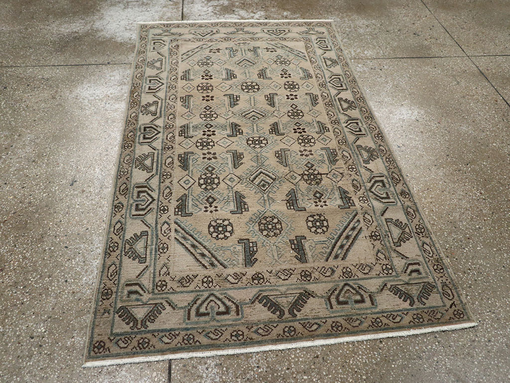 Vintage Persian Malayer Throw Rug (Pair: 1 of 2), No.32061 - Galerie Shabab