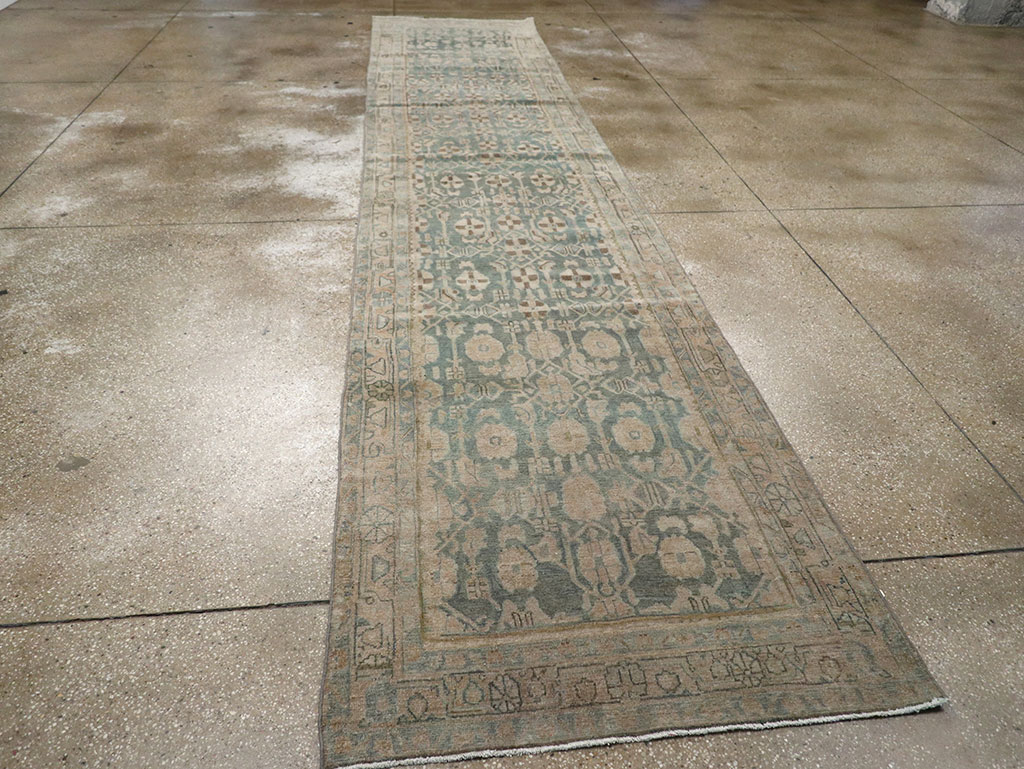 Antique Persian Malayer Long Runner, No.32062 - Galerie Shabab