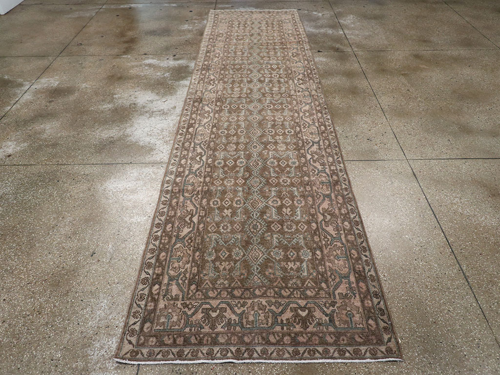 Vintage Persian Malayer Runner, No.32063 - Galerie Shabab