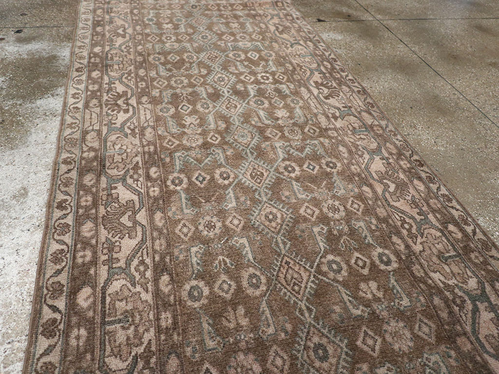 Vintage Persian Malayer Runner, No.32063 - Galerie Shabab