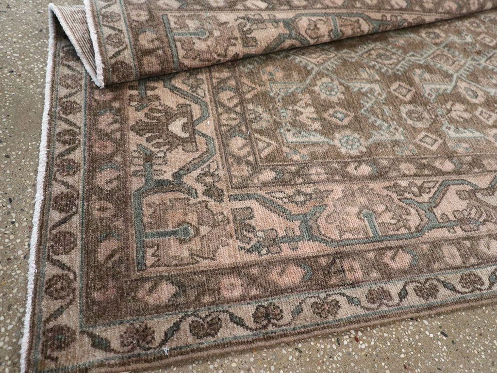 Vintage Persian Malayer Runner, No.32063 - Galerie Shabab