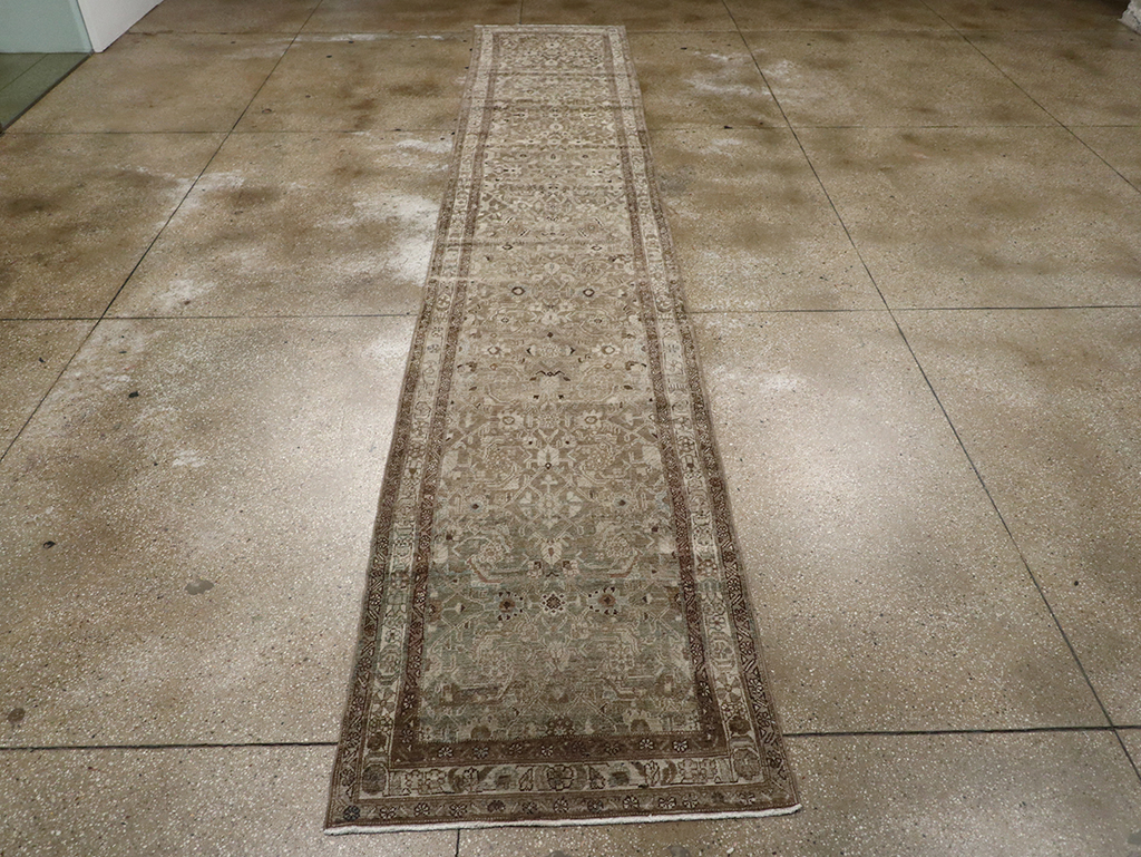 Antique Persian Malayer Long Runner, No.32064 - Galerie Shabab