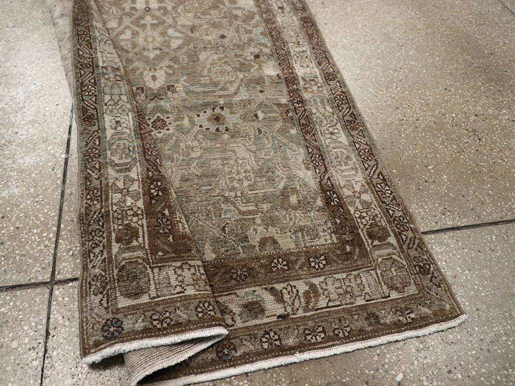 Antique Persian Malayer Long Runner, No.32064 - Galerie Shabab