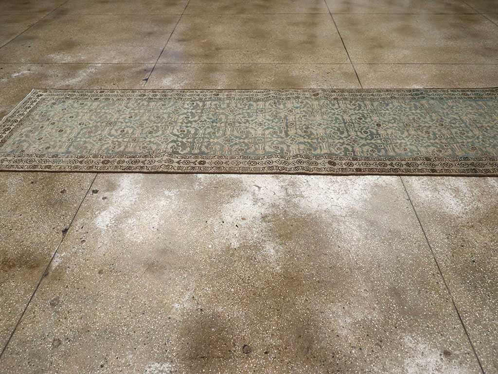 Antique Persian Malayer Runner, No.32065 - Galerie Shabab