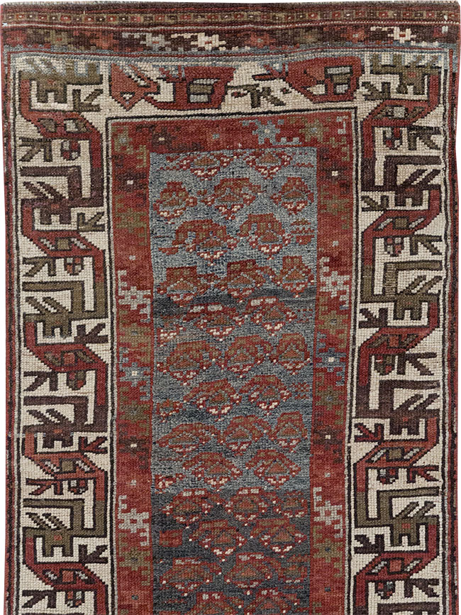 Antique Persian Kurd Small Runner, No.32072 - Galerie Shabab