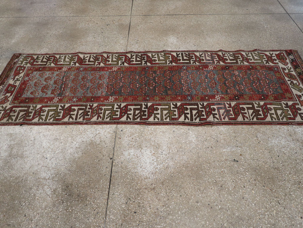 Antique Persian Kurd Small Runner, No.32072 - Galerie Shabab