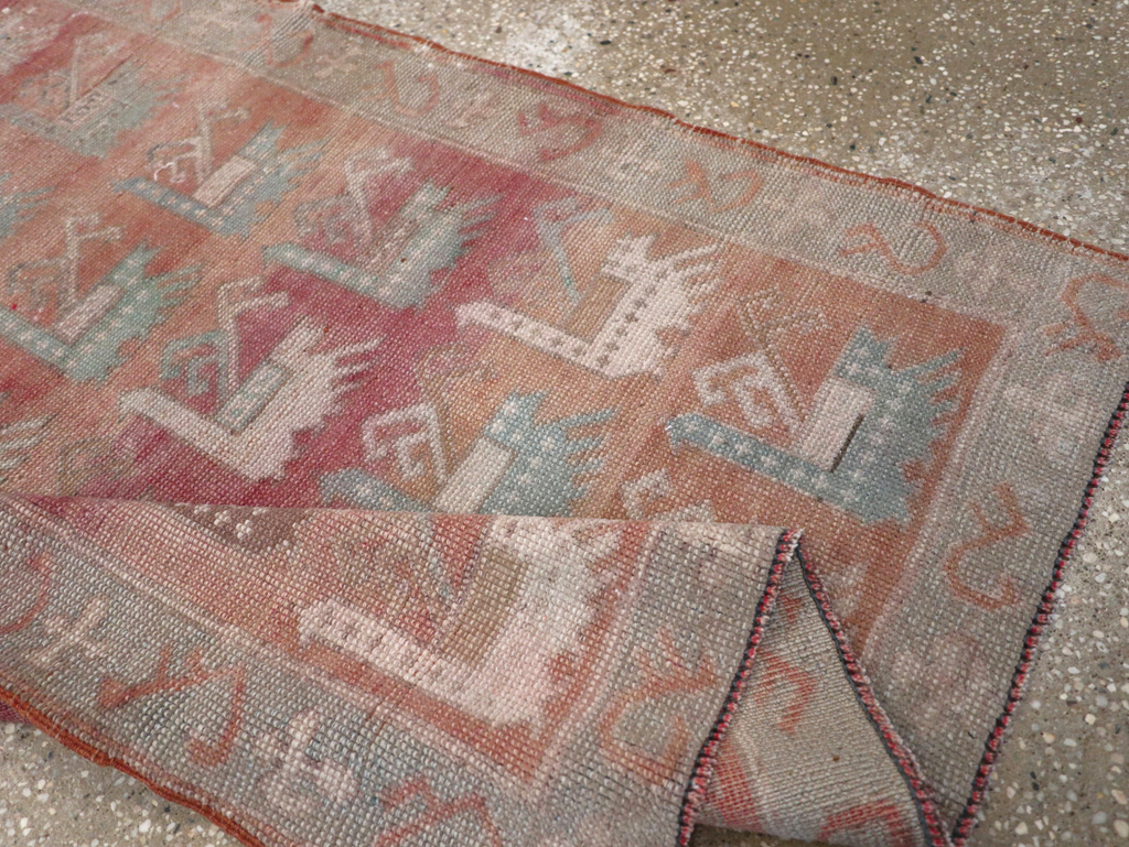 Vintage Turkish Anatolian Throw Rug, No.32073 - Galerie Shabab