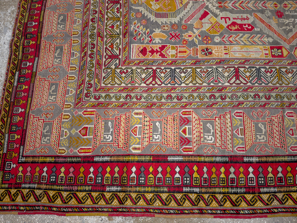 Vintage Turkish Anatolian Accent Rug, No.32074 - Galerie Shabab