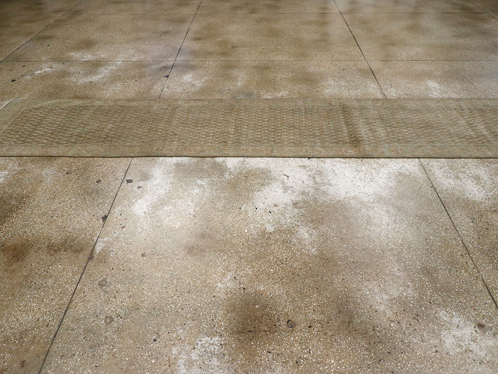 Antique Persian Mahal Long Runner, No.32080 - Galerie Shabab