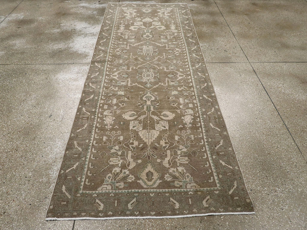 Vintage Persian Malayer Runner, No.32082 - Galerie Shabab
