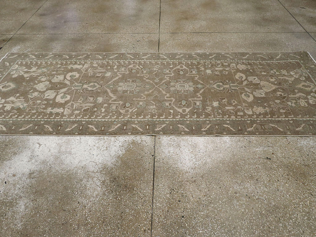 Vintage Persian Malayer Runner, No.32082 - Galerie Shabab