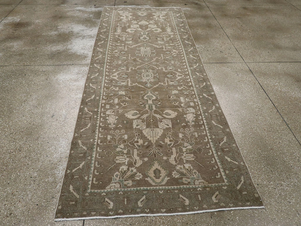 Vintage Persian Malayer Runner, No.32082 - Galerie Shabab