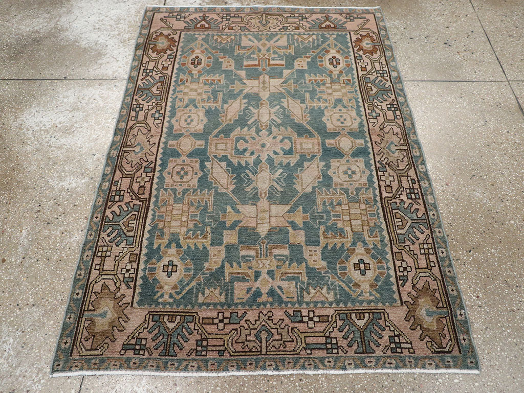 Vintage Persian Malayer Throw Rug, No.32084 - Galerie Shabab