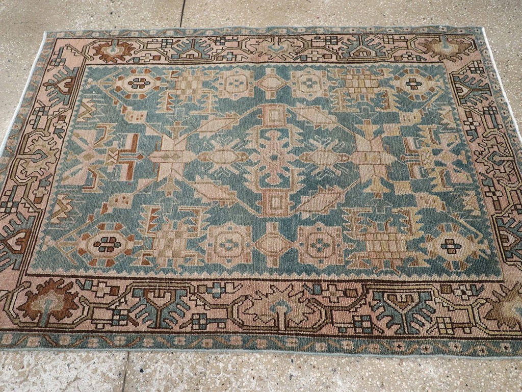 Vintage Persian Malayer Throw Rug, No.32084 - Galerie Shabab