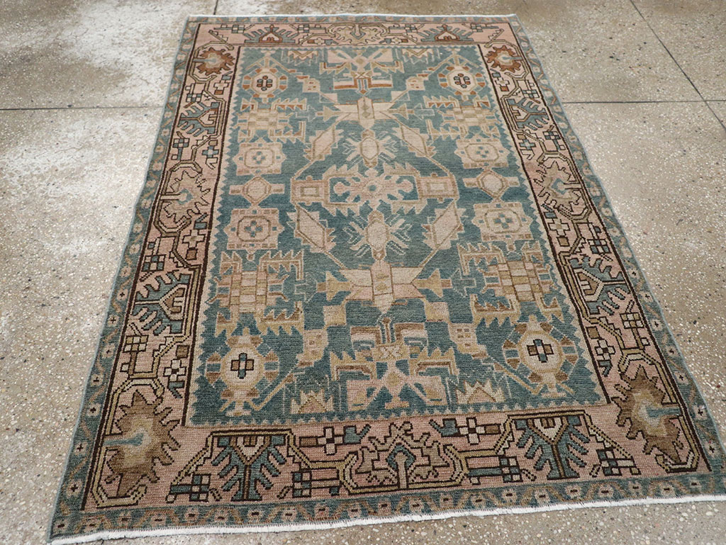 Vintage Persian Malayer Throw Rug, No.32084 - Galerie Shabab