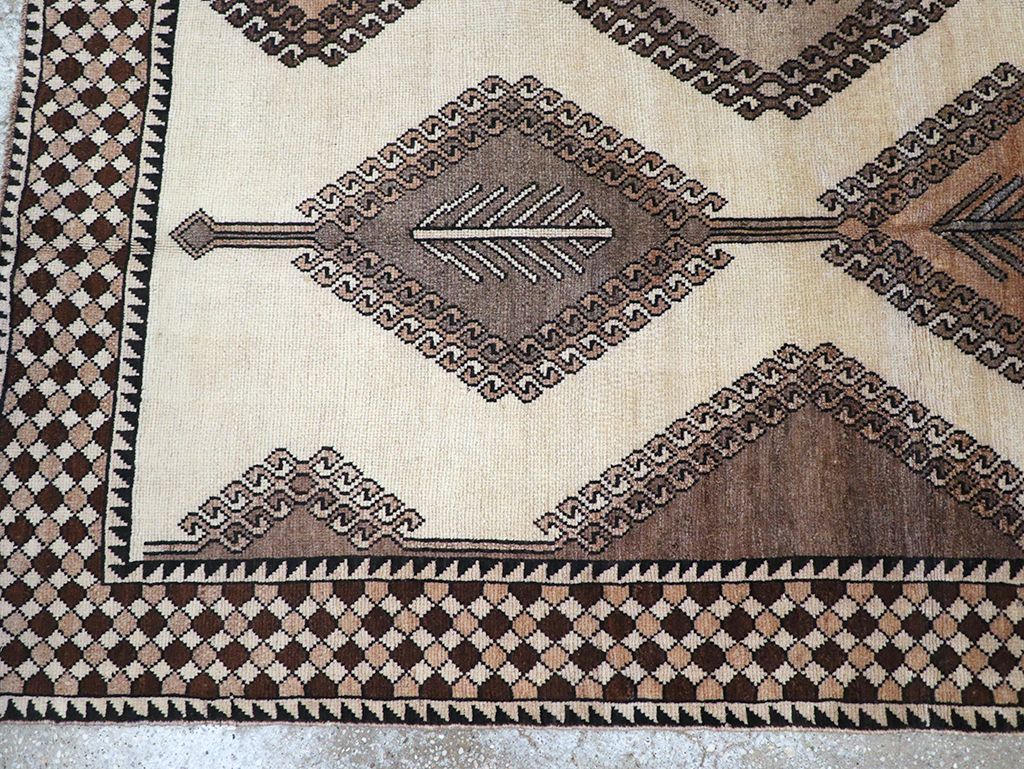 Vintage Persian Gabbeh Accent Rug (Pair: 1 of 2), No.32088 - Galerie Shabab